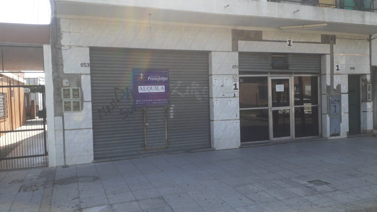 ALQUILER DE LOCAL COMERCIAL - 40 M2 - LOMA HERMOSA